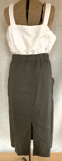 Image 2 of simple linen skirt