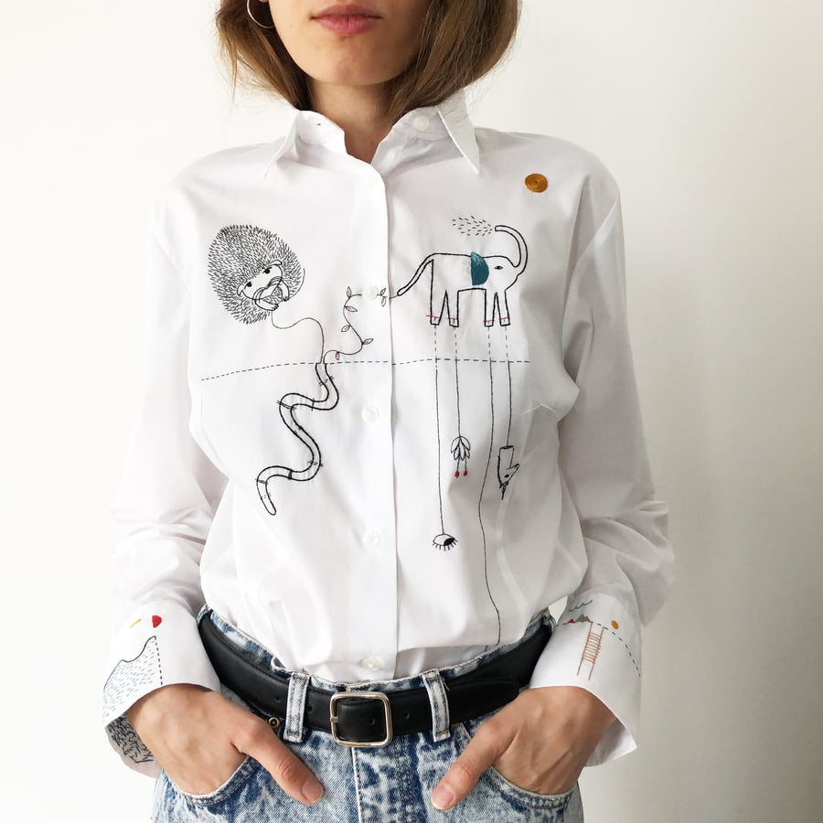 Image of Animals Play on the secret island of Mei, hand embroidered, FAIR trade, one of a kind cotton shirt