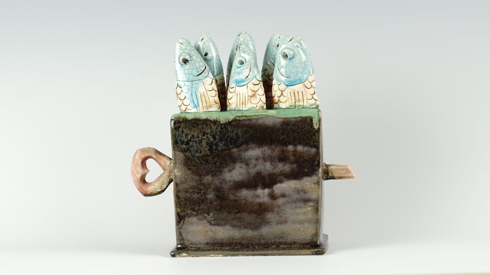 Fish musical box in ceramic