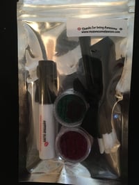 Image 4 of Awesome Glitter Gloss Kit