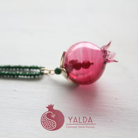 Anar Necklace, Transparant Pomegranate & Jade Seeds