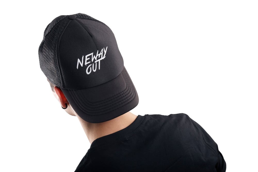 Image of NEWAYOUT HAT-SNAPBACK "Normal Logo" - BLACK - unisex