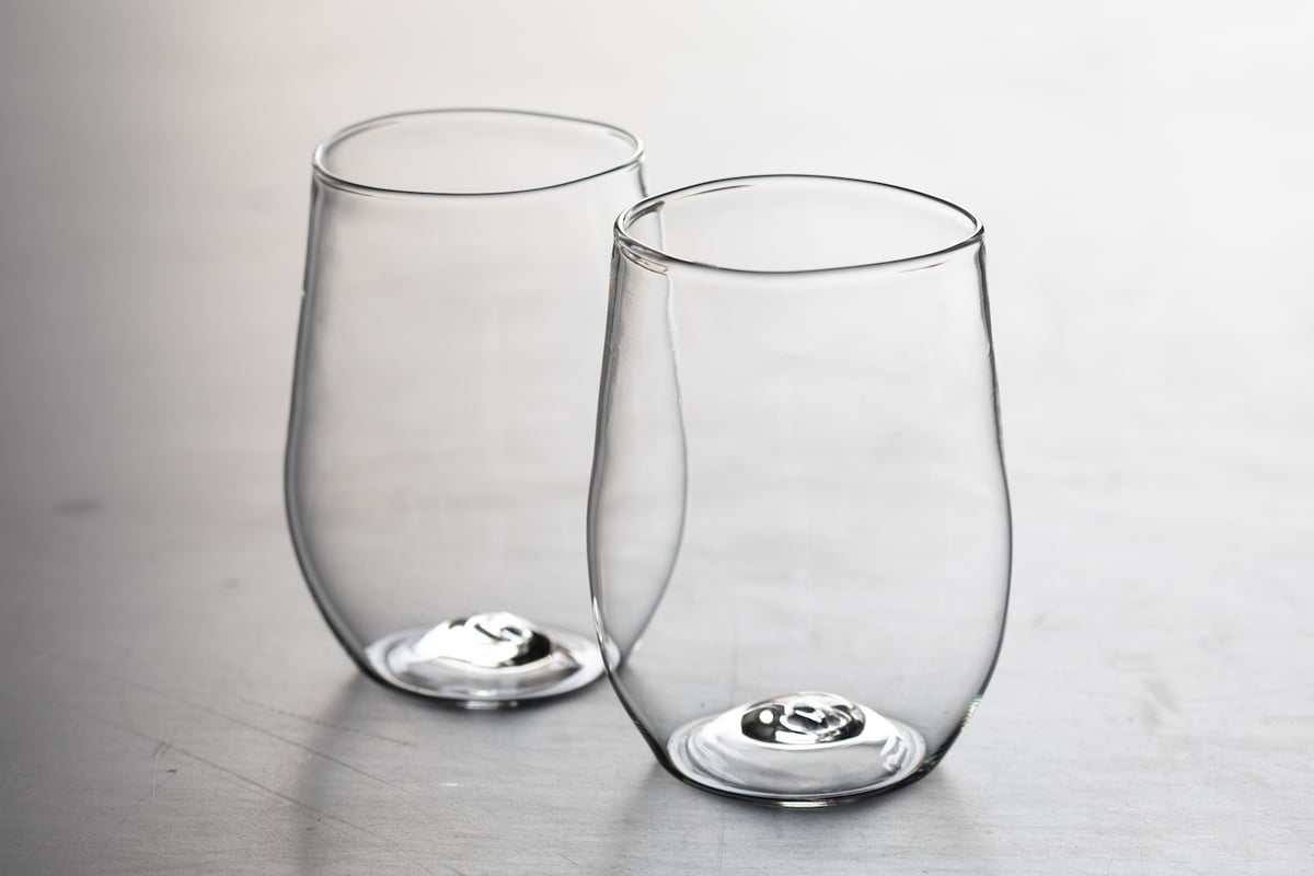 pair of Vino Rosso