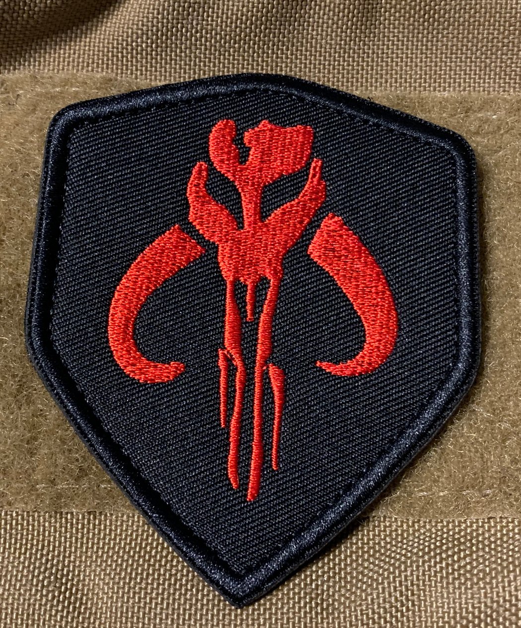 Mandalorian Mythosaur Embroidered Shield Patch Ryloth Relics