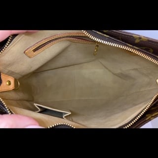 Image of Louis Vuitton Monogram Looping Bag GM Made in USA