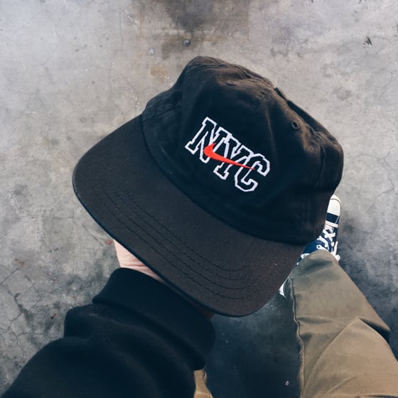 Image of Original 90’s Nike NYC Snapback Hat.