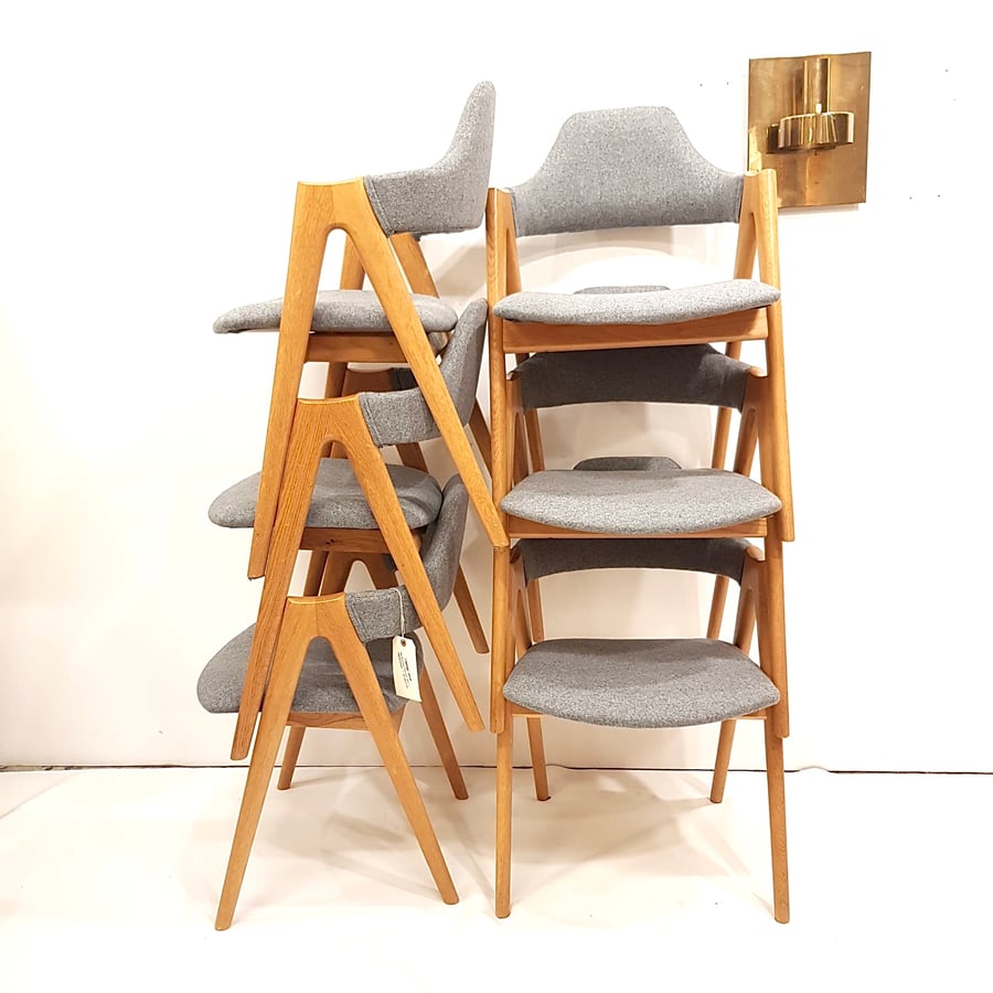 Image of Set de 4 sillas de roble americano y tapiceria de lana