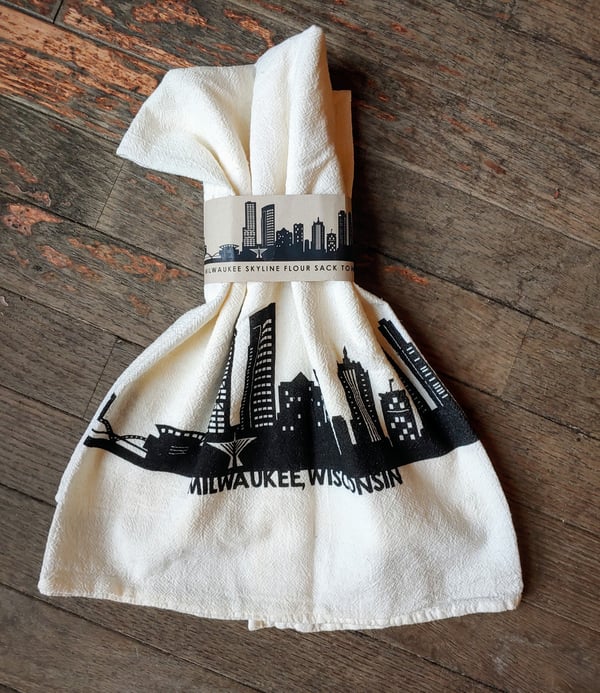 Image of Milwaukee Skyline Cotton Tea Towel