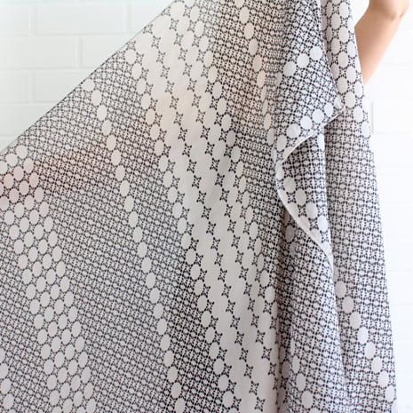 Crosshatch Print Silk Cotton Grey/Mauve Scarf / Song textiles