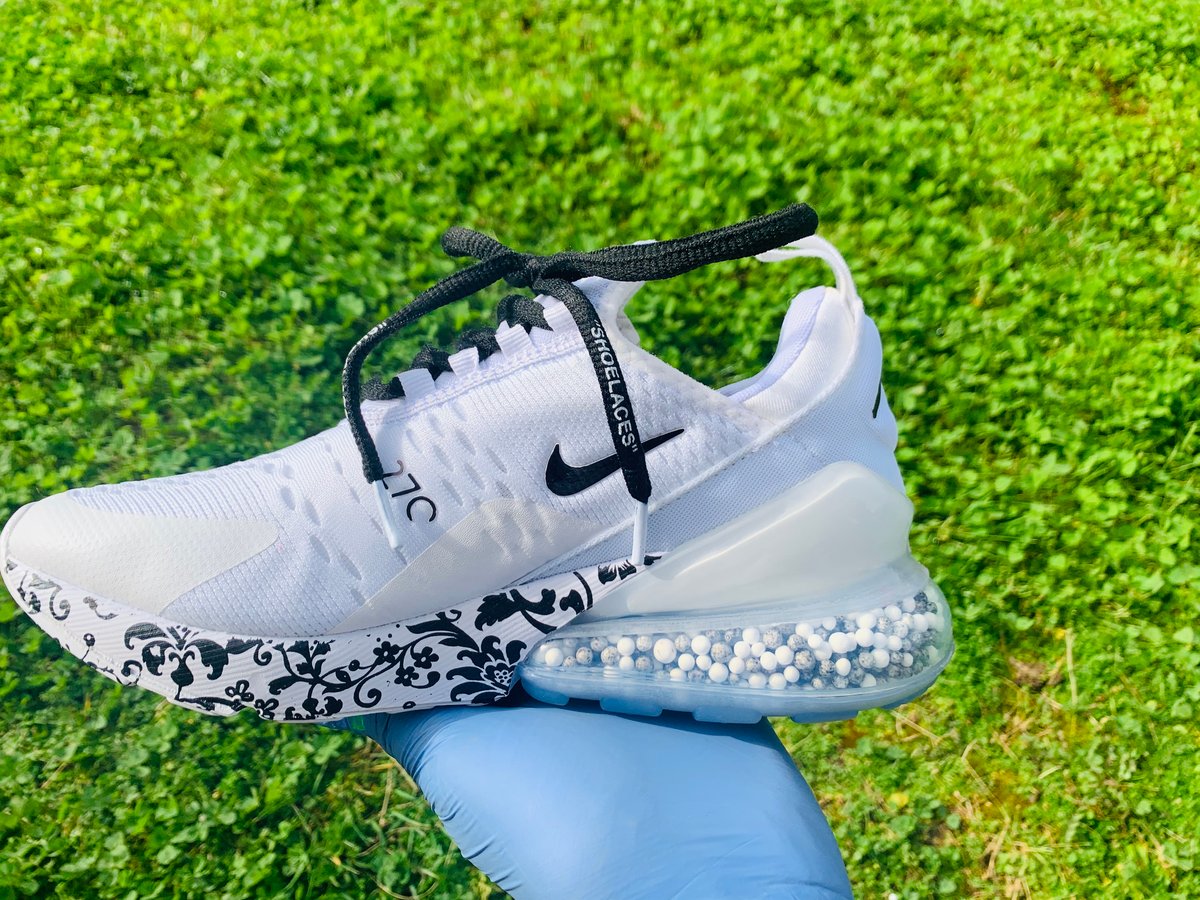 air maxes pro