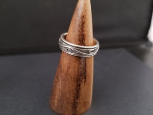 Spinner Ring Straight Sided with Spirals
