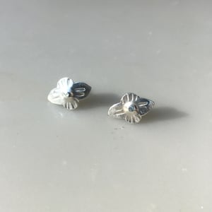 Image of keep earring