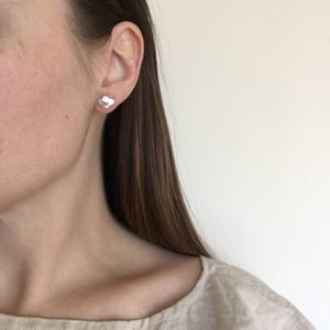 Image of keep earring