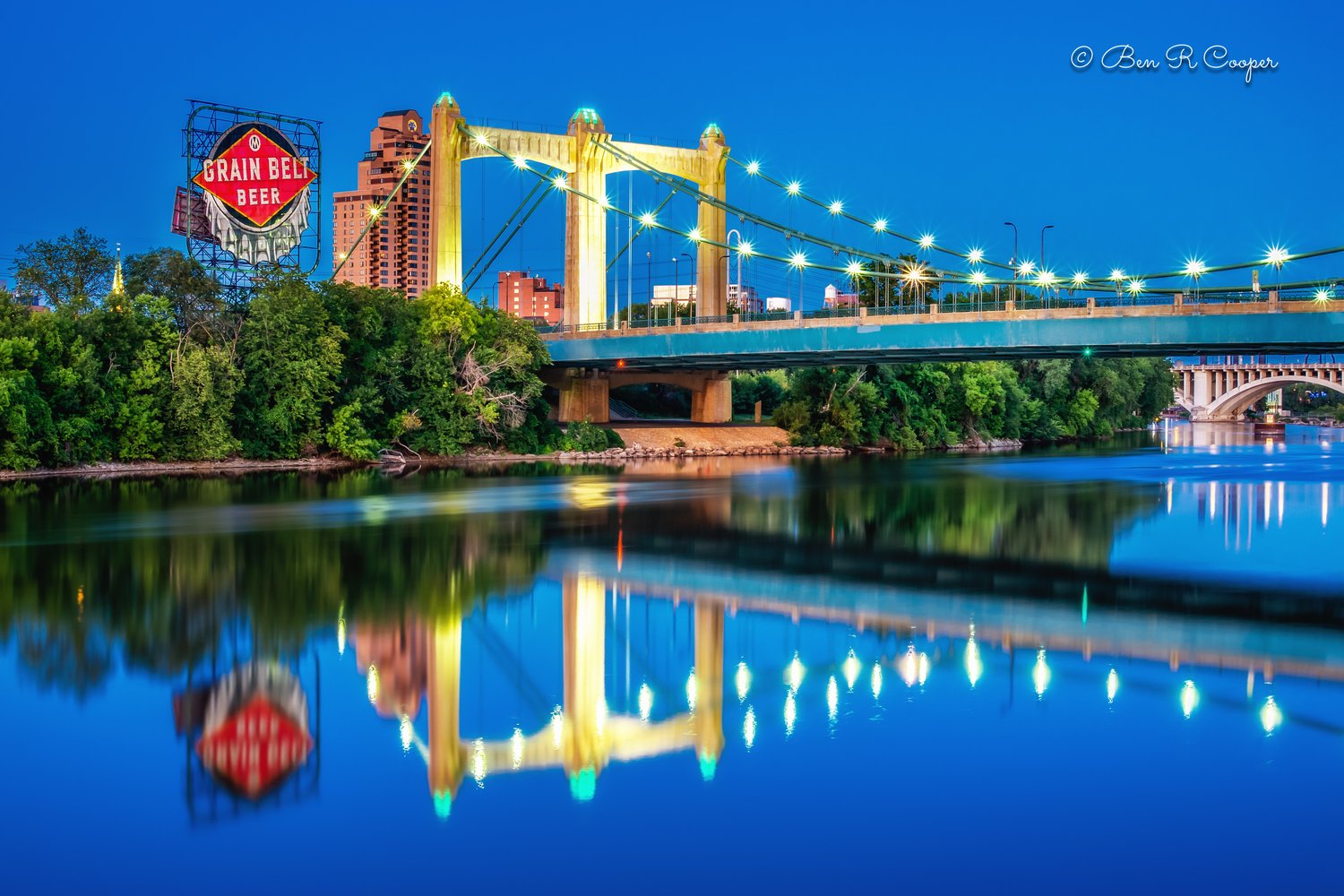 Hennepin Avenue Bridge at Night