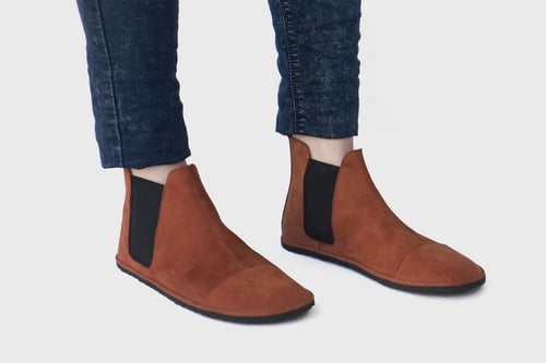 Image of Chelsea boots in Ginger Nubuck