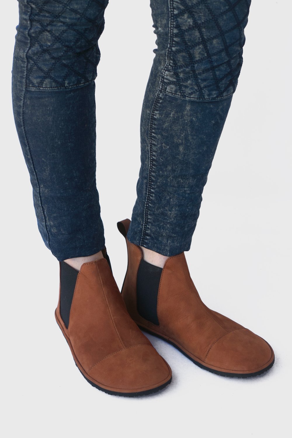 Image of Chelsea boots in Ginger Nubuck