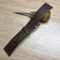 Image 5 of Vintage Brown Alligator flank classic watch strap