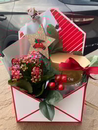 Image 1 of Lindt choc envelope 