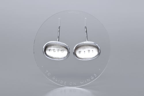 Image of "To glide on wings" silver earrings with rock crystals · NITI ALIS ·