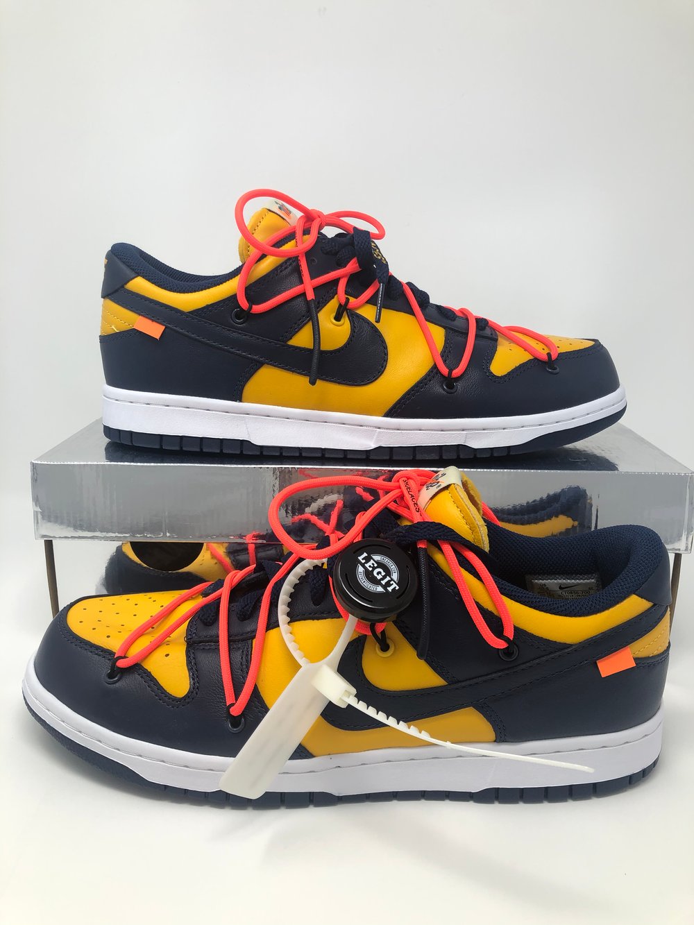 Image of Size 10.5 Nike Off-White Dunk “Michigan”