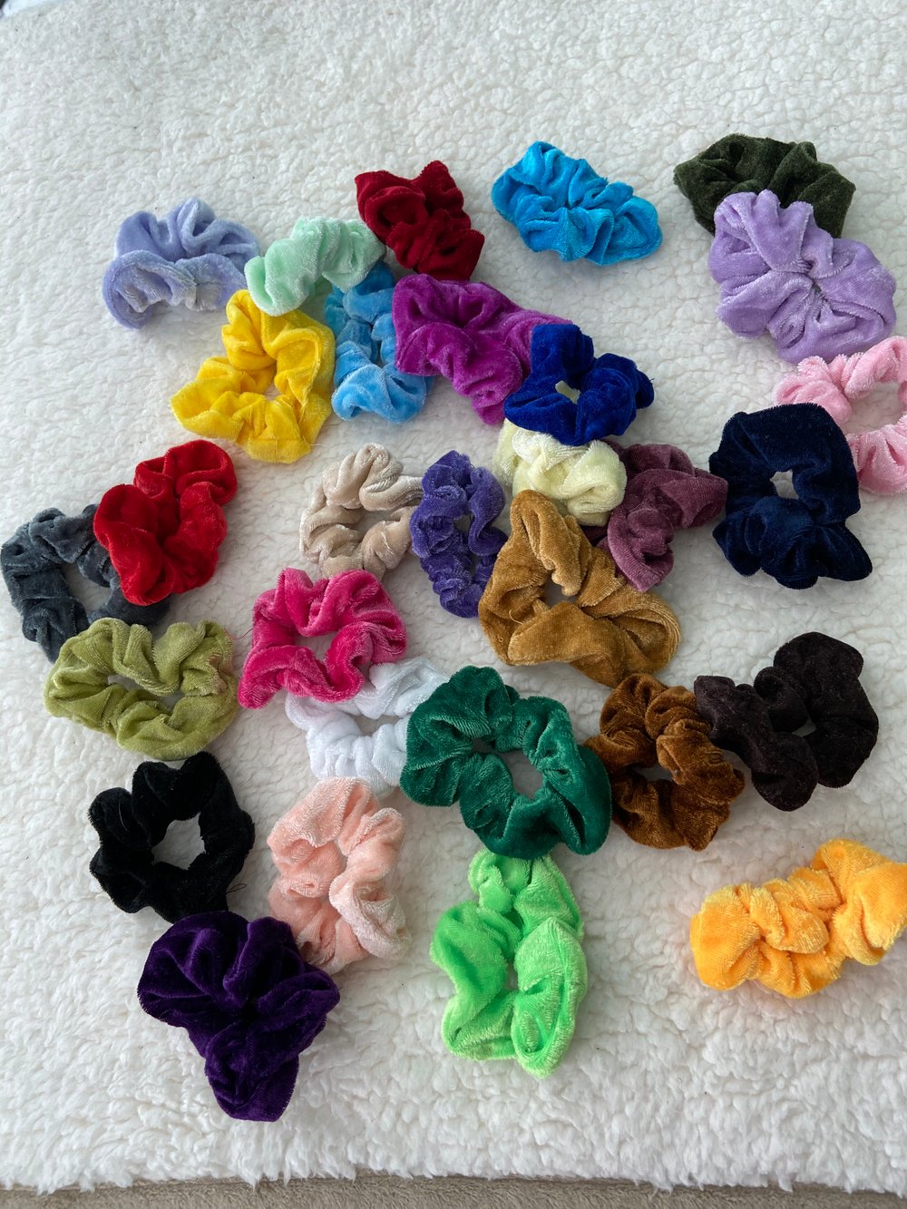 Image of scrunchies 🥰!