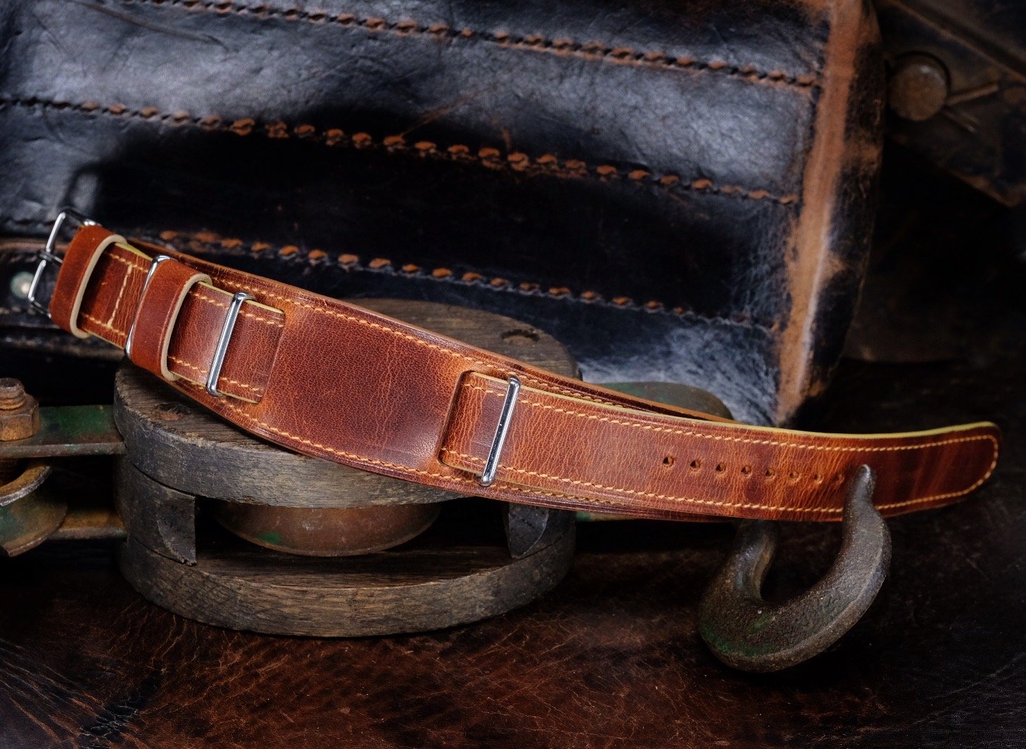 Image of  ORIGINAL TRIBUTE PILOT VINTAGE CALF LEATHER 22MM 