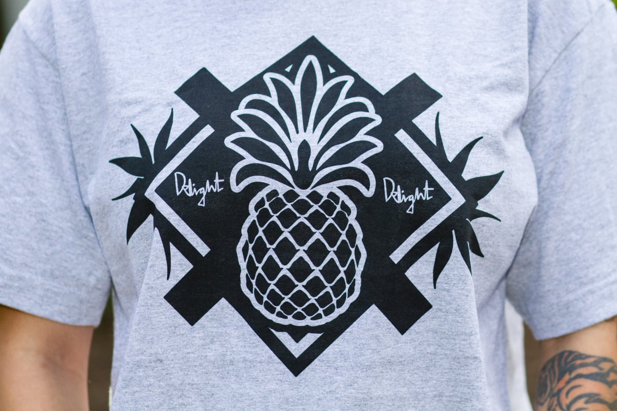 Pineapple Paradise (Athletic Grey/Black)