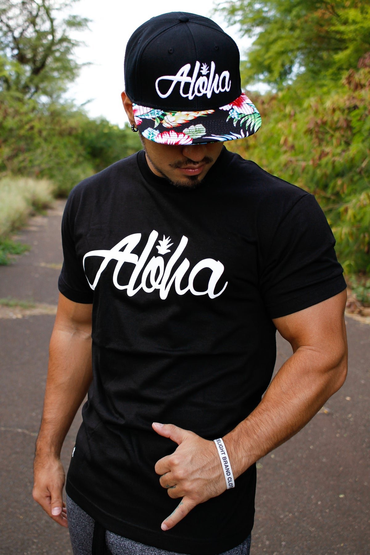 Aloha Pine Tee (Black/White)