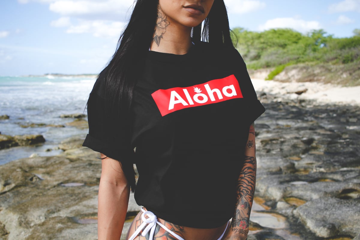 Aloha Slapped Tee (Black)