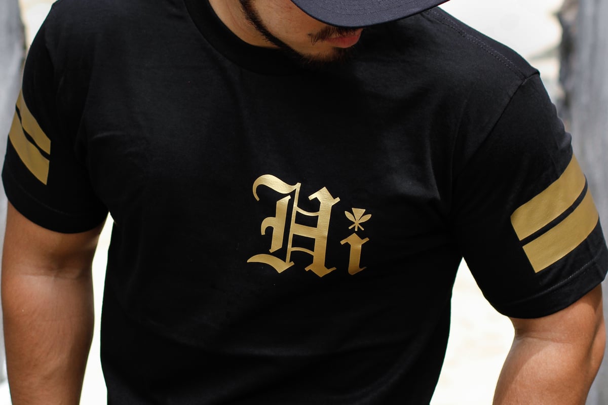 HI Stripes Tee (Black/Gold)