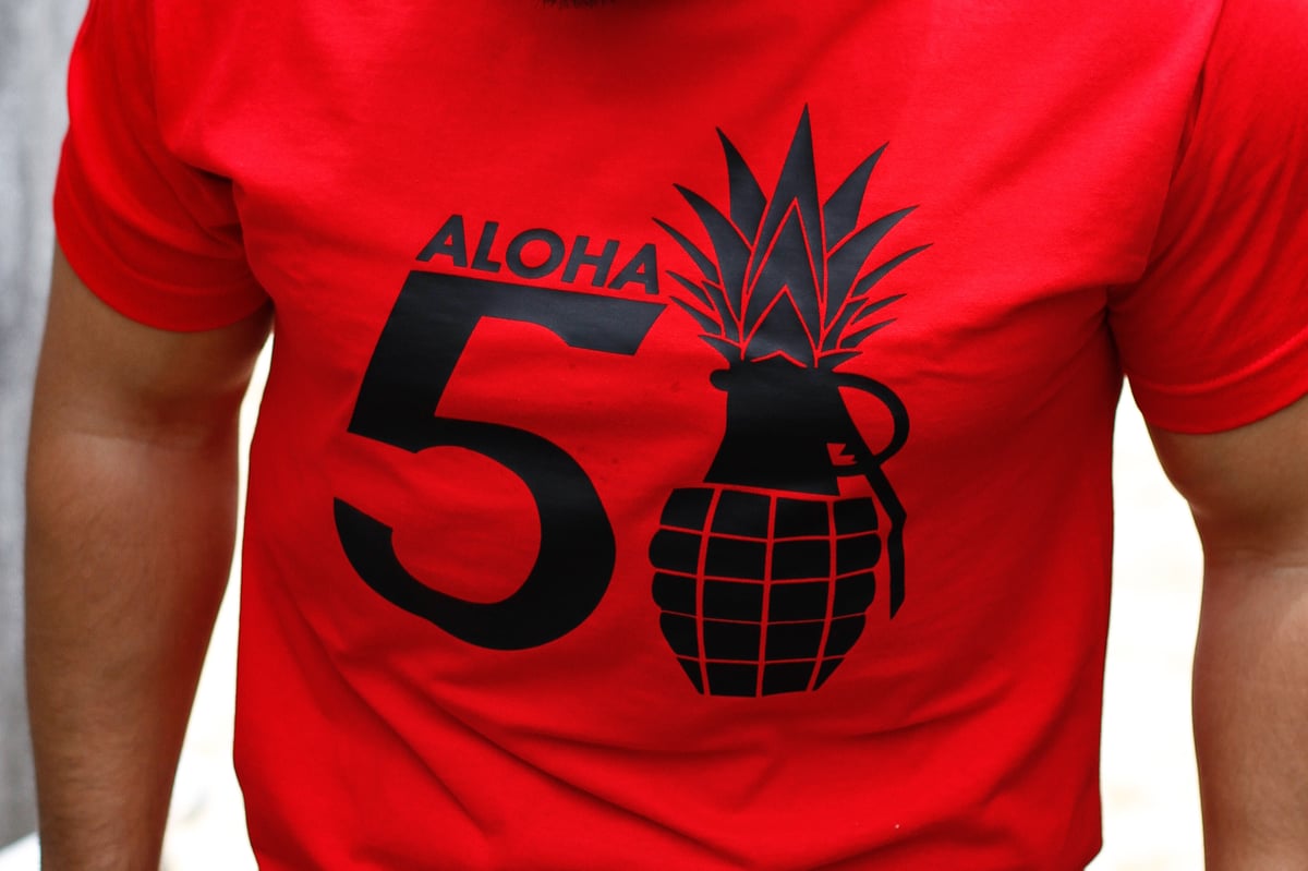 Aloha 50 Vol.2 Grenade (Red Tee)