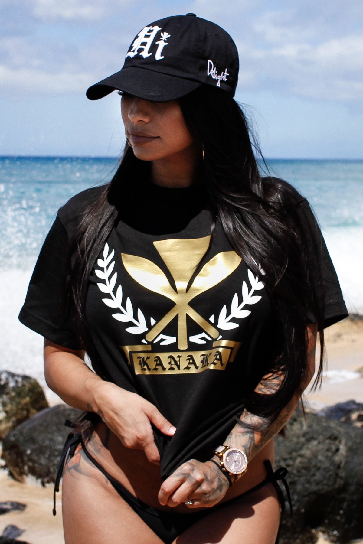 Kanaka Crest Tee (Black/Gold)