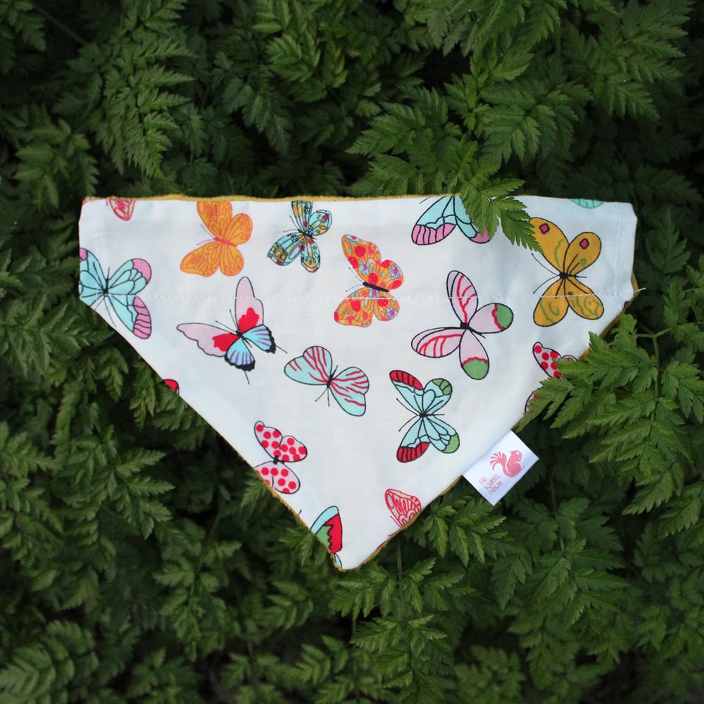Image of Butterflies & Giraffes dog & cat bandana