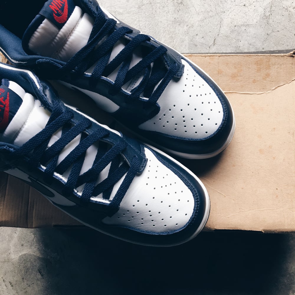 Image of Brand New Original 1999 Nike Dunk Low “Villanova”.