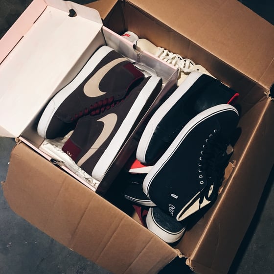 Image of Nike SB/Air Max Lot 11 Pairs Men’s 12.