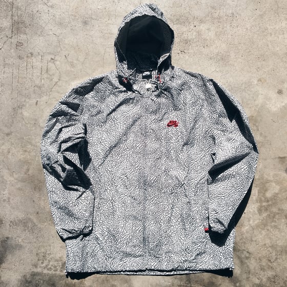 Image of Brand New 2007 Nike SB “Cement” Windbreaker Jacket (Grey).