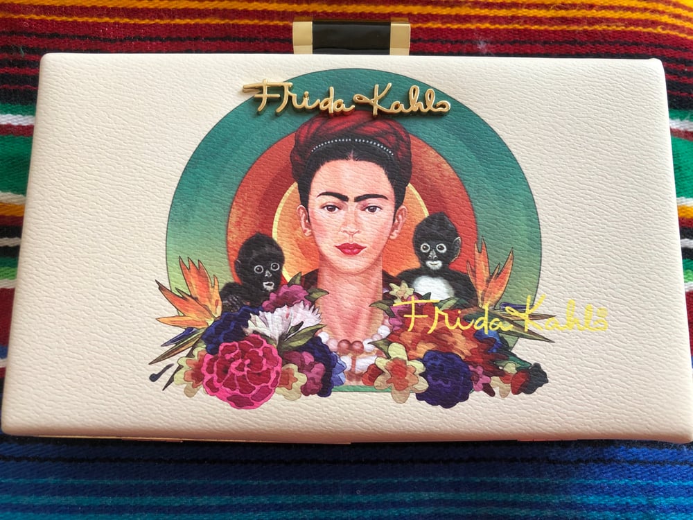 Image of Paradise Clutch