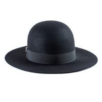 Image 1 of BLACK CAPELINE CUMANO