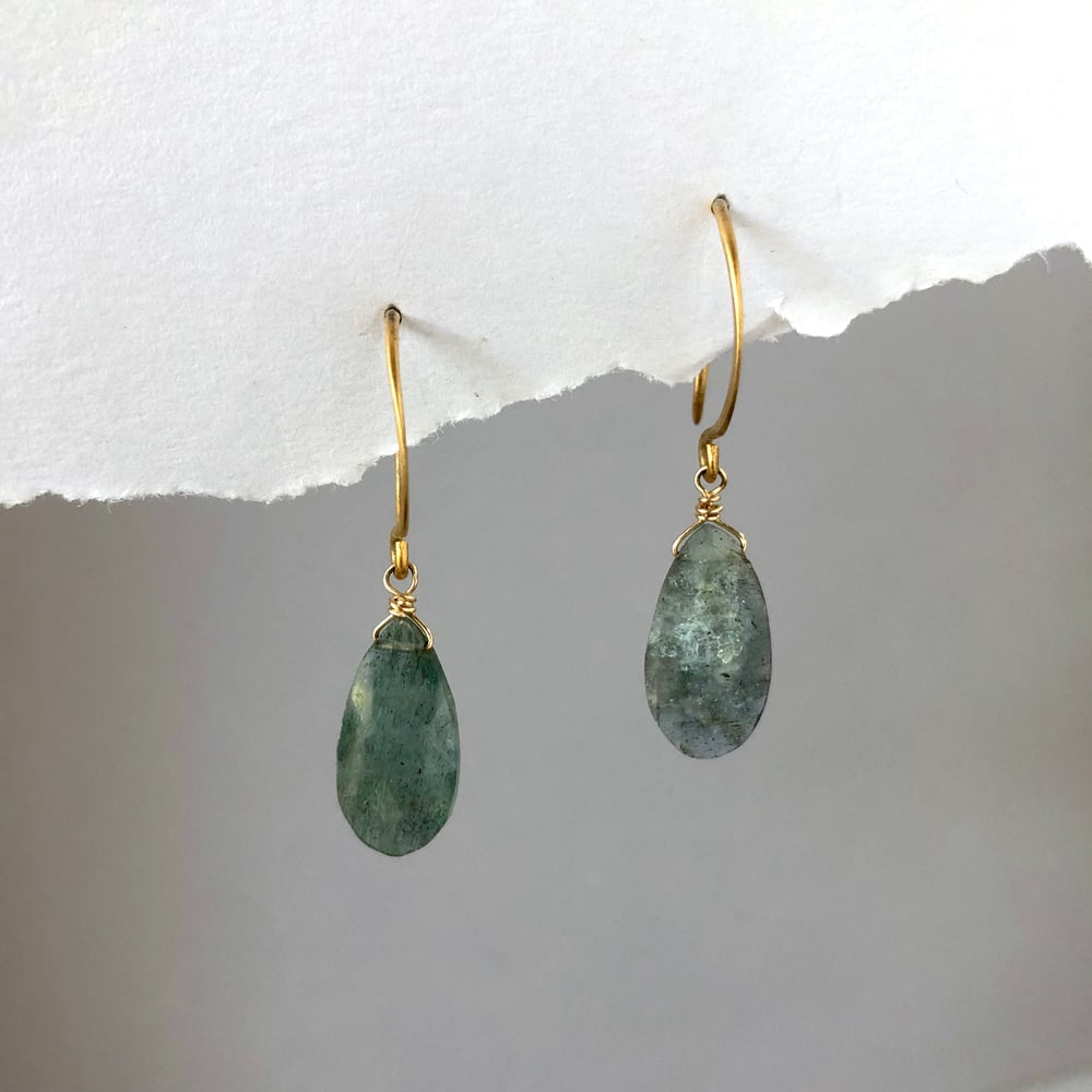 Image of Moss Aquamarine Drop Earrings