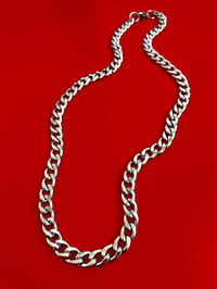 Image 3 of 9mm HEAVY CHAIN NECKLACE 