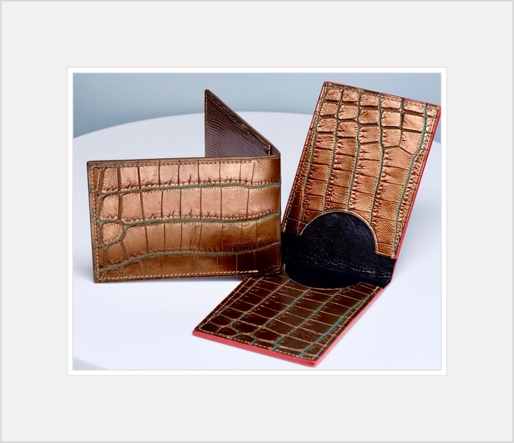 Image of MINIMALIST CARD WALLET 2-TONE ALLIGATOR, $1895