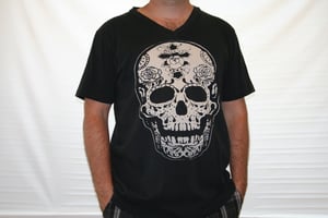 Image of Men's UGLY INK Spanish Skull v-neck.
