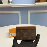 Image 3 of Lou Cardholder