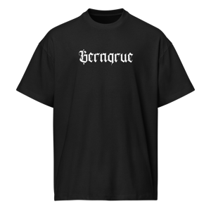 Men’s mace & chain box tee