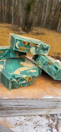 Image 4 of Tobacco Bay and Bayleaf