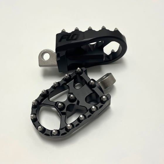 Image of Flo Motorsports MX Style Pegs