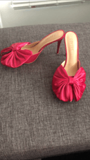 Image of Pointed Tow Bow Mule