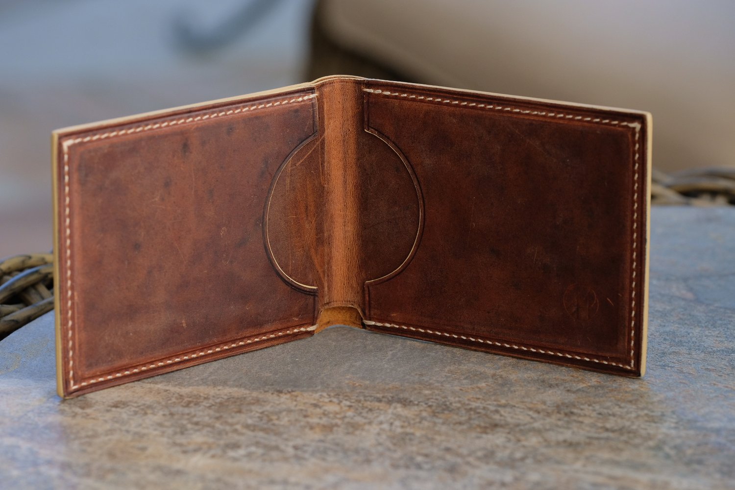 Image of MINIMALIST DOUBLE-DOUBLE CARD BIFOLD WALLET DISTRESSED CALF