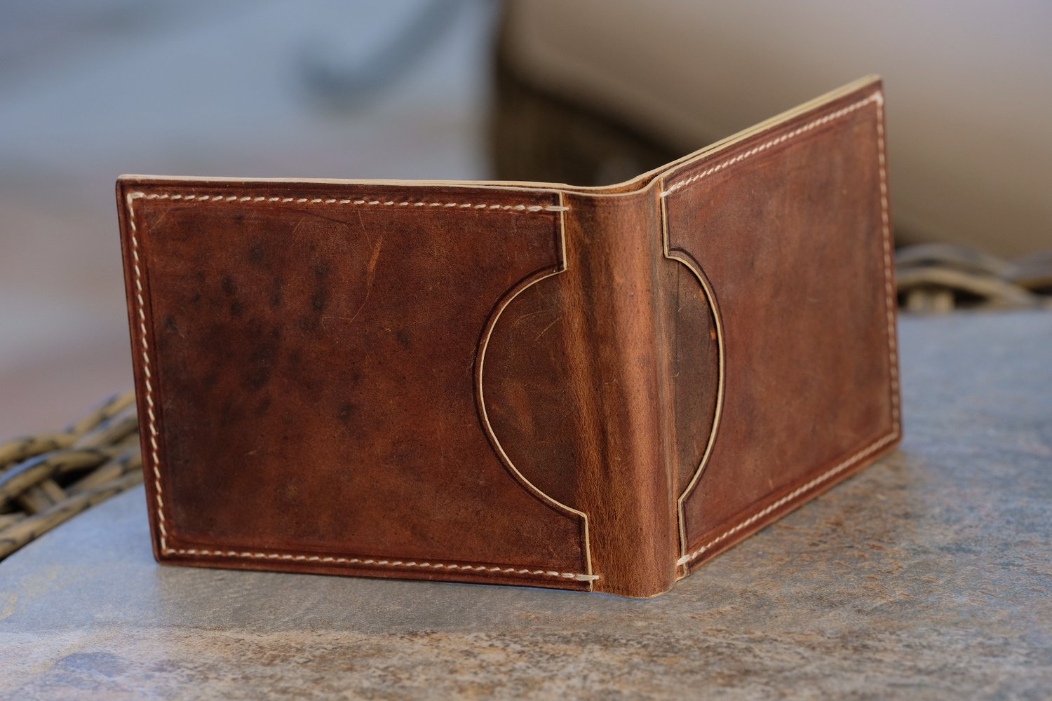 Image of MINIMALIST DOUBLE-DOUBLE CARD BIFOLD WALLET DISTRESSED CALF