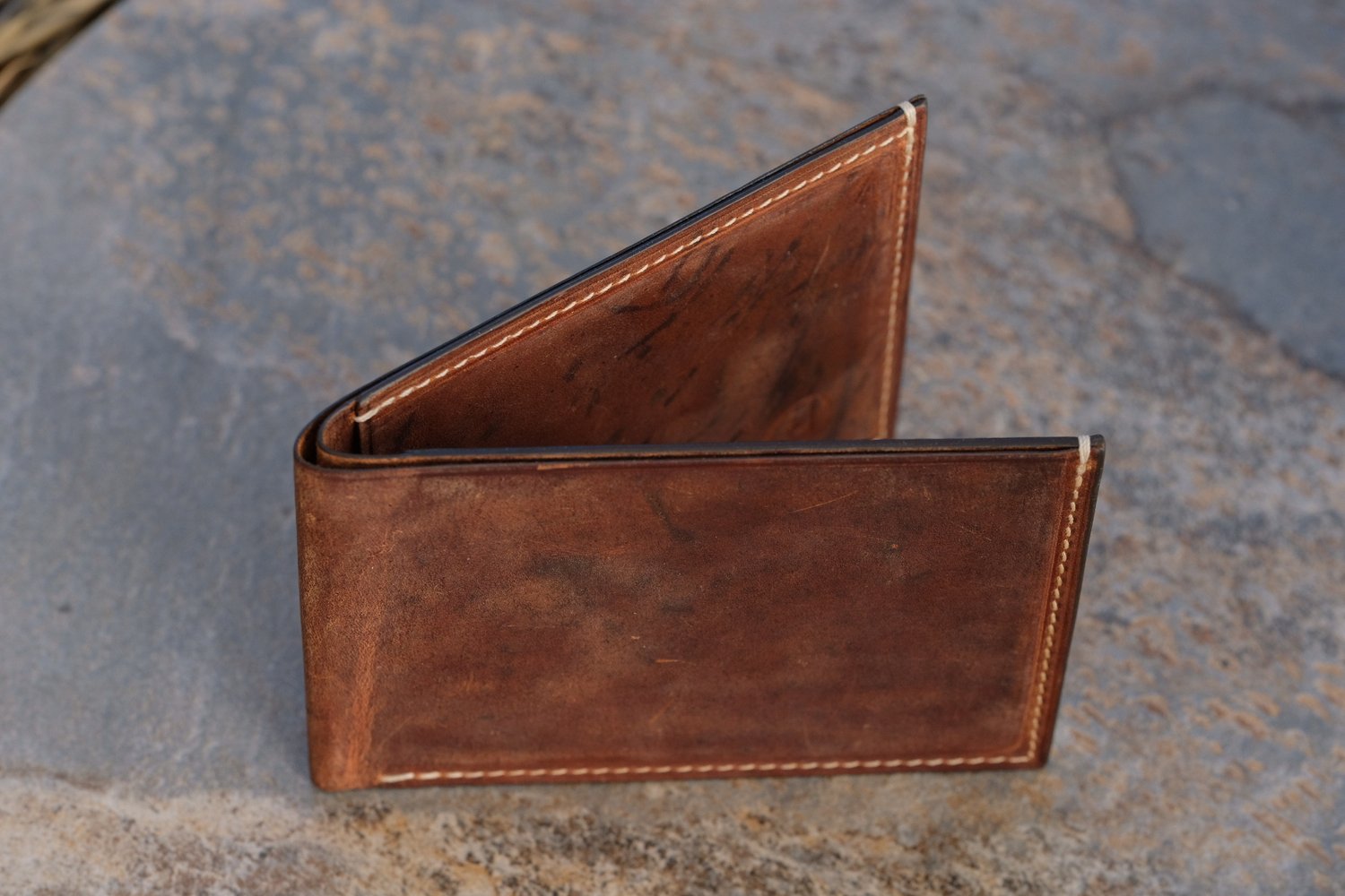 Image of MINIMALIST DOUBLE CARD BIFOLD WALLET DISTRESSED BROWN CALF 